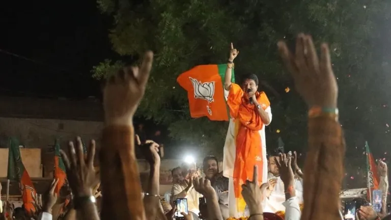 Guna Lok Sabha Seat Voting: गुना में कैसा है हवा का रुख, सिंधिया बचा पाएंगे अपनी साख? वोटिंग प्रतिशत ने कर दिया साफ! NewsTak