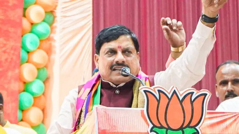 MP News: 'शादी छोड़कर भाग रहा दूल्हा ...', इंदौर में जनसभा के दौरान कांग्रेस पर जमकर बरसे CM मोहन सीएम मोहन यादव