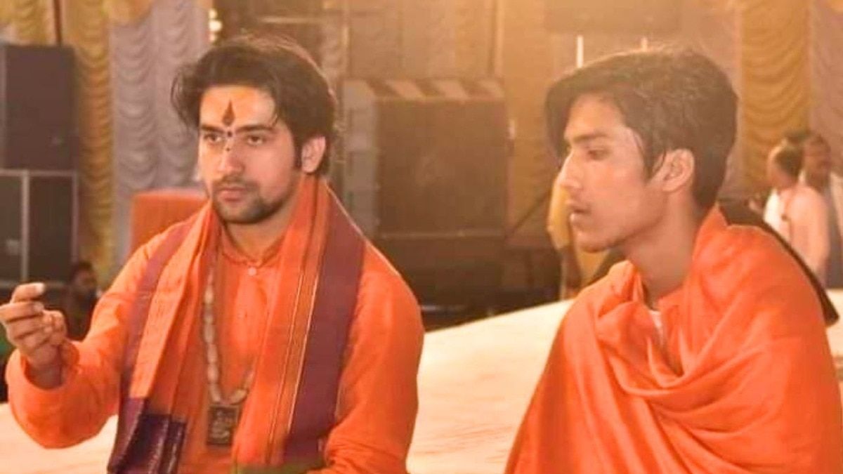 Baba Bageshwar: भाई की हरकत से लाल हुए धीरेंद्र शास्त्री, क्या अब पुलिस करेगी बाबा के बिगड़ैल भाई को गिरफ्तार? जानें bageshwar dham dhirendra shastri brother
