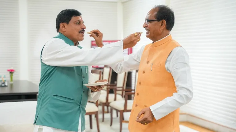 Lok Sabha Election: सीएम मोहन यादव सहित नवनिर्वाचित 29 सांसदों को दिल्ली बुलाया, BJP आलाकमान करने वाला है बड़ा फैसला CM Mohan Yadav, former CM Shivraj Singh