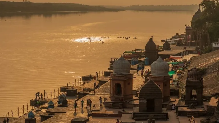 Travel: बनारस की तरह खूबसूरत लगता है MP का ये शहर, शूटिंग के लिए बन रहा बॉलीवुड की पहली पसंद बनारस की तरह खूबसूरत है यह शहर
