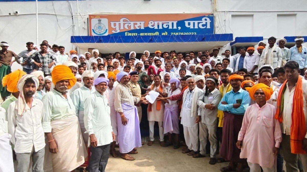 आदिवासी समाज ने लिया फैसला