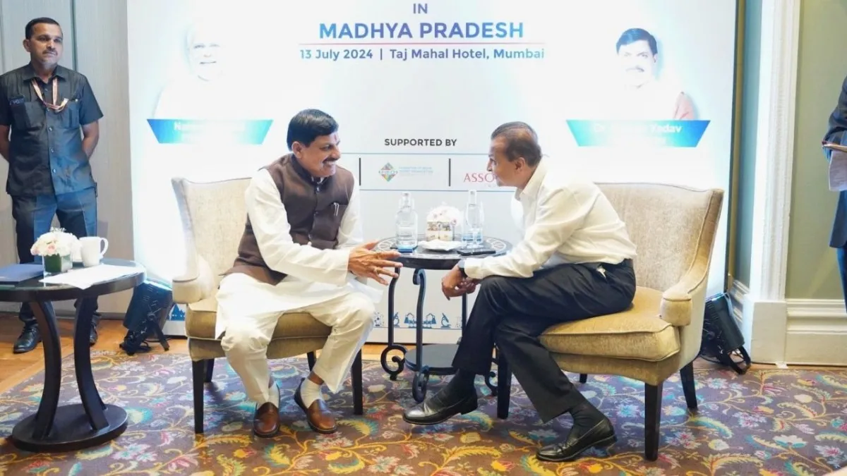 MP इन्वेस्टर समिट की तैयारी शुरू, मुंबई में उद्योगपतियों से मिले CM मोहन यादव, बड़े निवेश की कवायद NewsTak