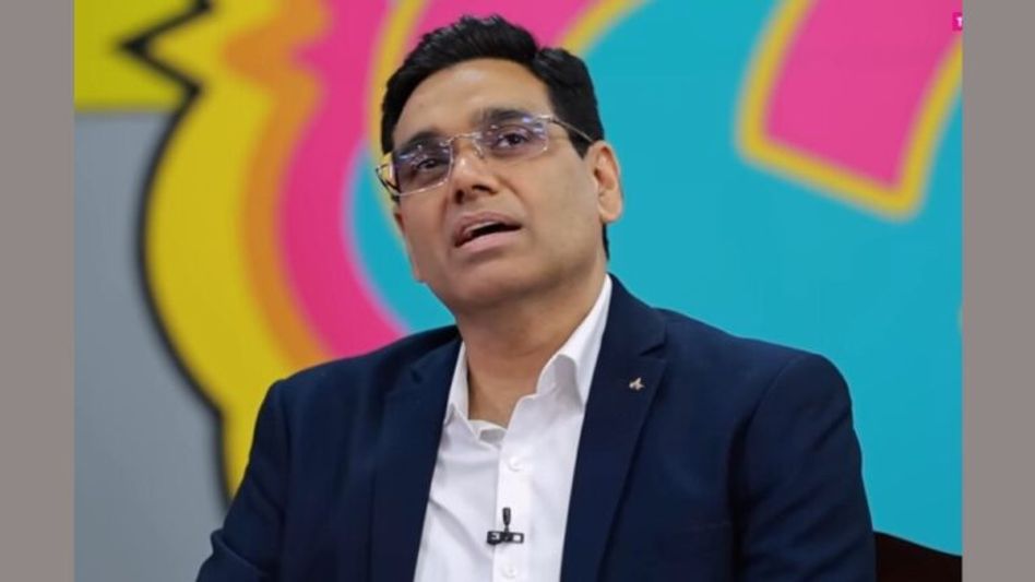 VIDEO: IPS मनोज शर्मा की जिंदगी का ‘वो सच’, जो फिल्म में नहीं, उन्होंने खुद सुनाया.. Video Thumbnail