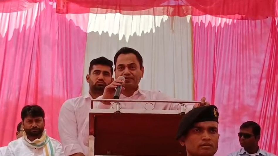 नकुलनाथ के इस बयान ने बीजेपी की बढ़ा दी मुसीबत, लाड़ली बहना योजना पर कह गए बड़ी बात Video Thumbnail