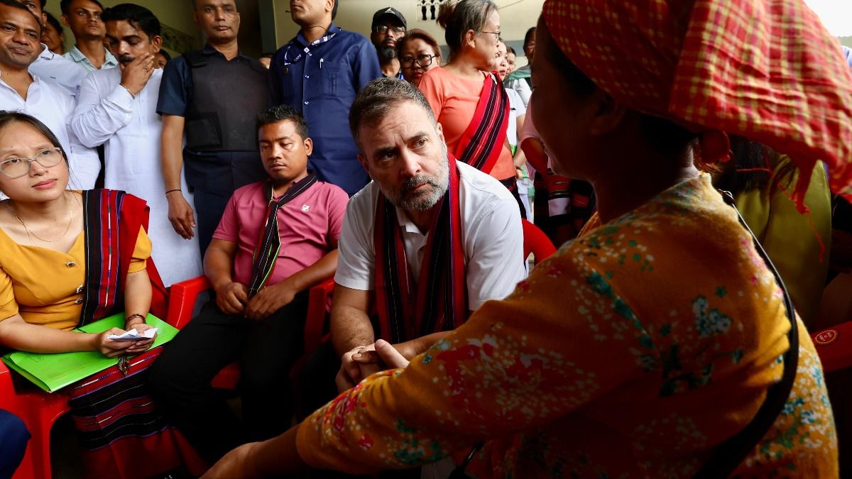 National News Live Updates: मणिपुर पहुंचे राहुल गांधी, हिंसा से प्रभावित लोगों के राहत शिविरों में जाकर की मुलाकात NewsTak