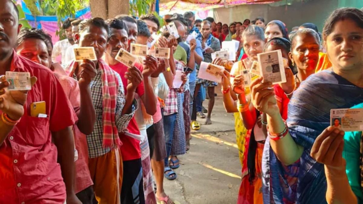 National News Live Updates: 7 राज्यों की 13 विधानसभा सीटों पर वोटिंग जारी, उपचुनाव में NDA-INDIA के बीच कड़ा मुकाबला NewsTak