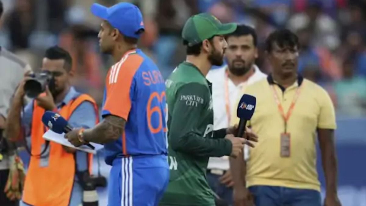 भारत ने टॉस के बाद हैंडशेक नहीं किया तो पाकिस्तान ने लगाई शिकायत, जान‍िए क्या कहती है ICC की रूल बुक 