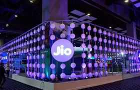 Jio यूजर्स की बल्ले-बल्ले! 200 रुपये के रिचार्ज में 30GB डेटा, 15+ OTT के साथ मिलेगा ये नया बेनिफिट NewsTak
