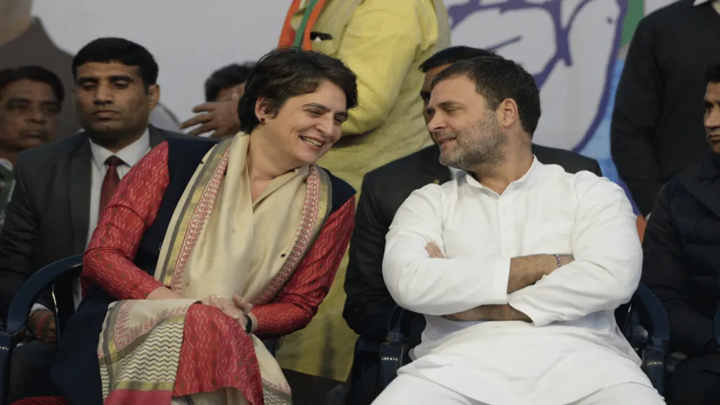 तेलंगाना चुनाव: रामप्पा मंदिर से शुरू होगी ‘विजयभेरी यात्रा’, कांग्रेस खेल रही हिंदुत्व कार्ड? कांग्रेस शुरू करने जा रही है विजयभेरी बस यात्रा