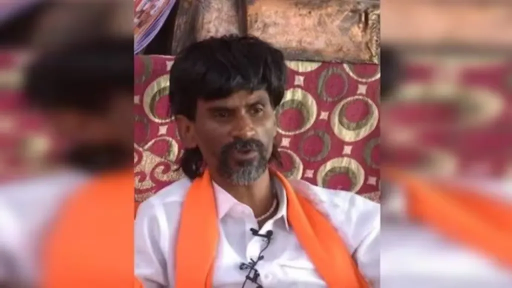 मनोज जरांजे पाटिल ने आमरण अनशन खत्म करते हुए सरकार को दो महीने का समय दिया है.