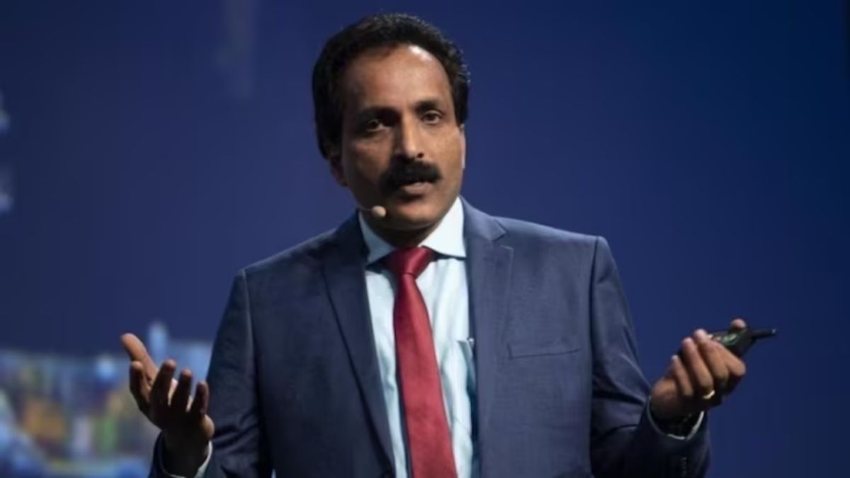 इसरो चीफ एस सोमनाथ की किताब पर क्या है बवाल, ऐसा क्या हुआ कि पब्लिश करने का फैसला रोकना पड़ा? S Somnath
