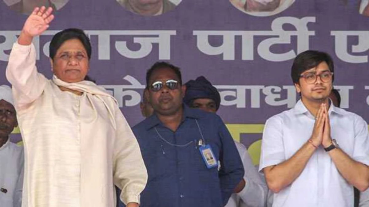 कौन हैं आकाश आनंद जिन्हें मायावती ने बना दिया अपना उत्तराधिकारी? Mayawati nephew Akash Anand