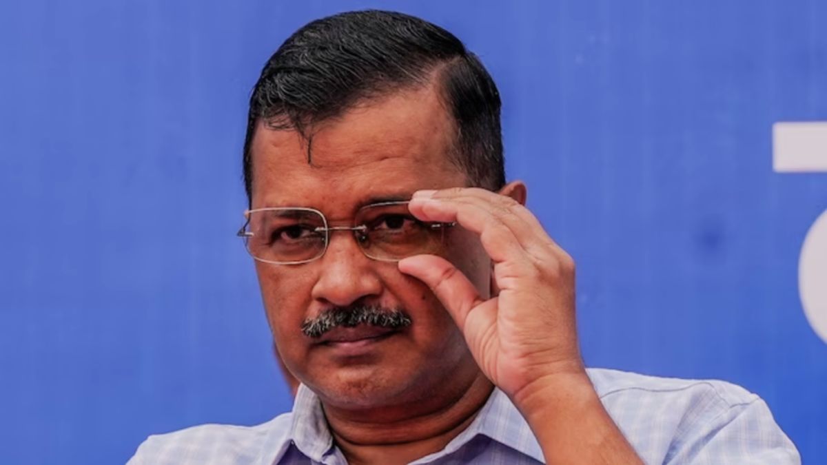 केजरीवाल को ED का तीसरा समन मिला पर क्या BJP नेताओं ने शेयर किया उनसे जुड़ा फर्जी ट्वीट? Arvind Kejriwal