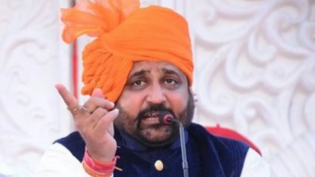 सुखदेव सिंह गोगामेड़ी, अध्यक्ष राष्ट्रीय राजपूत करणी सेना की गोली मारकर हत्या