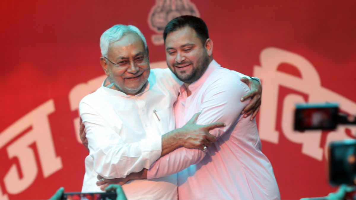 बिहार में 94 लाख से ज्यादा परिवारों को 2-2 लाख देगी नीतीश सरकार, इन लोगों को मिलेगा ये पैसा Nitish Kumar Tejaswi Yadav