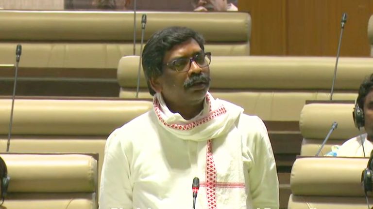 और ताकत से लौटूंगा! हेमंत की ललकार के बीच JMM ने साबित किया बहुमत, उधर कल्पना राहुल से मिलीं NewsTak