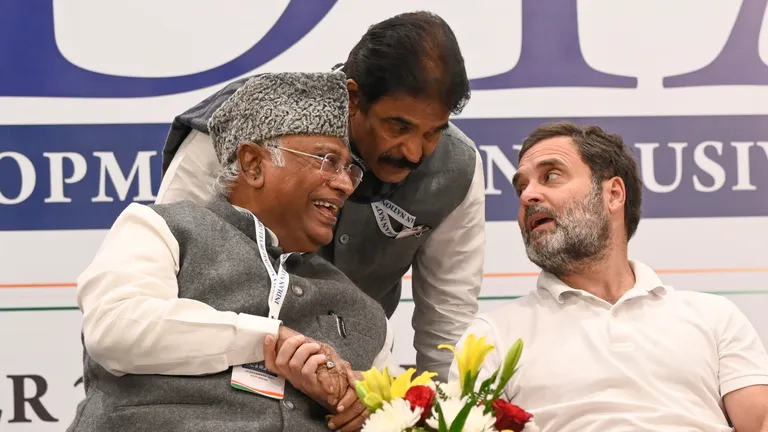 ‘चंदा दो, बेल और बिजनेस लो’… डोनेशन को लेकर राहुल गांधी ने BJP पर बोला बड़ा हमला NewsTak