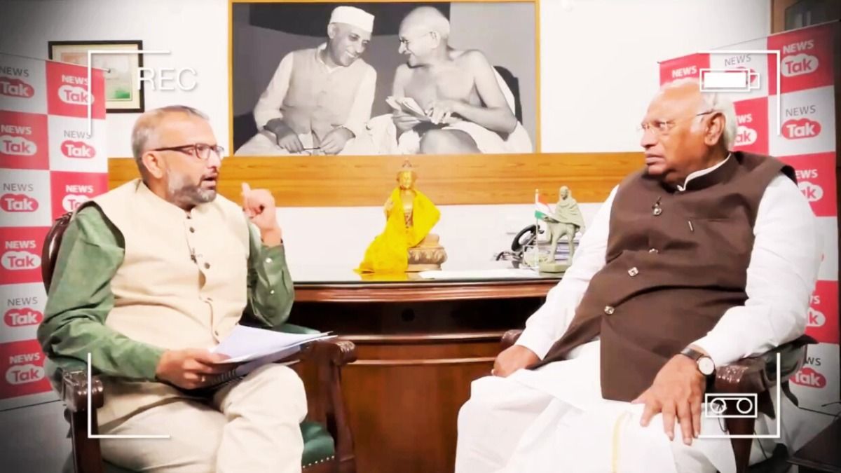 साक्षात्कार: क्या कांग्रेस मुस्लिमों को बांट देगी संपत्ति? Exclusive इंटरव्यू में देखिए मल्लिकार्जुन खड़गे क्या बोले NewsTak