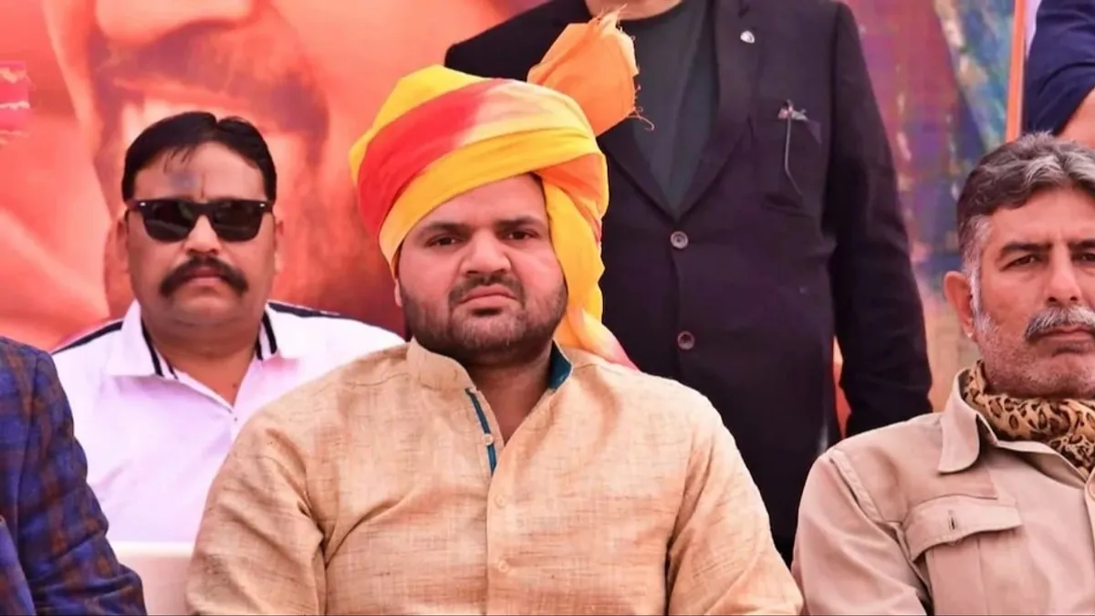 यौन शोषण केस में फंसे बृजभूषण का टिकट काट BJP ने बेटे को ही बनाया कैंडिडेट, कौन हैं करण भूषण? Karan Bhushan Singh