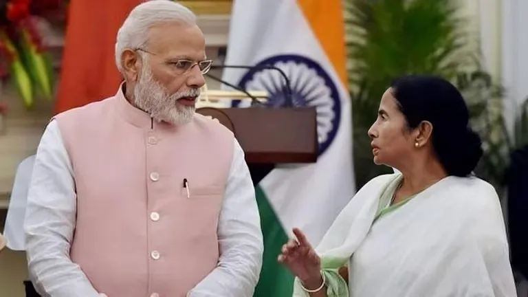 TMC ने की बीजेपी के खिलाफ शिकायत, एक्शन नहीं लेने पर कलकत्ता कोर्ट ने ECI को सुनाई खरी-खरी! NewsTak