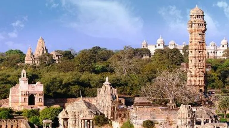 भारत का सबसे विशाल किला है राजस्थान का चित्तौड़गढ़ किला, ट्रिप पर जाने से पहले जान लें ये बातें! NewsTak