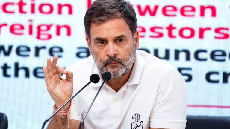 'वार रुकवा दिया लेकिन पेपर लीक नहीं रोक पा रहे पीएम मोदी', छात्रों के भविष्य के साथ खिलवाड़ कर रही सरकार: राहुल गांधी NewsTak