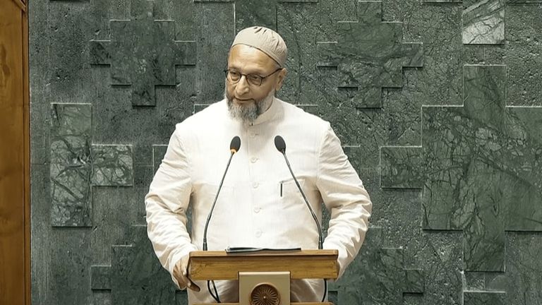 ओवैसी की जाएगी सदस्यता? 'जय फिलिस्तीन' के लगाए नारे को लेकर NDA मचा रहा बवाल NewsTak