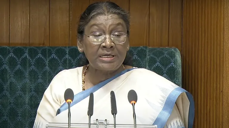 राष्ट्रपति मुर्मु ने इमरजेंसी को बताया देश का 'काला अध्याय', कहा- देश अराजकता में डूब गया... NewsTak