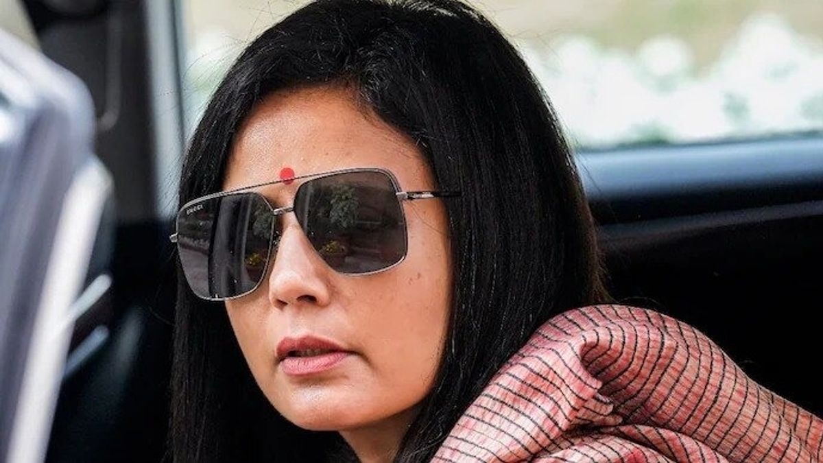 फिर फंसी महुआ मोइत्रा, चली जाएगी सांसदी? जानिए पूरा मामला और क्या कहता है नया कानून NewsTak