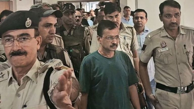 Arvind Kejriwal may turn in to coma: AAP का बड़ा दावा कोमा में जा सकते हैं अरविंद केजरीवाल, तिहाड़ जेल रिपोर्ट को बताया गलत  NewsTak