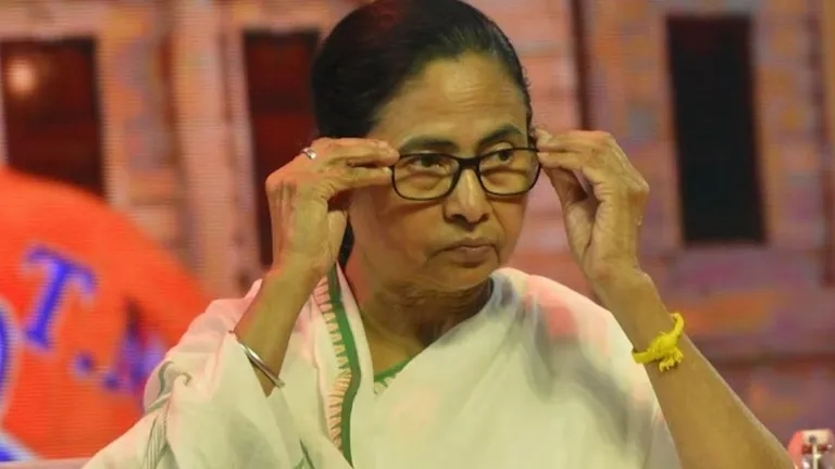 ममता बनर्जी ने कहा, 'लुक बिहार' बजट लाई है सरकार, दिशाहीन और जनविरोधी है ये नीति NewsTak