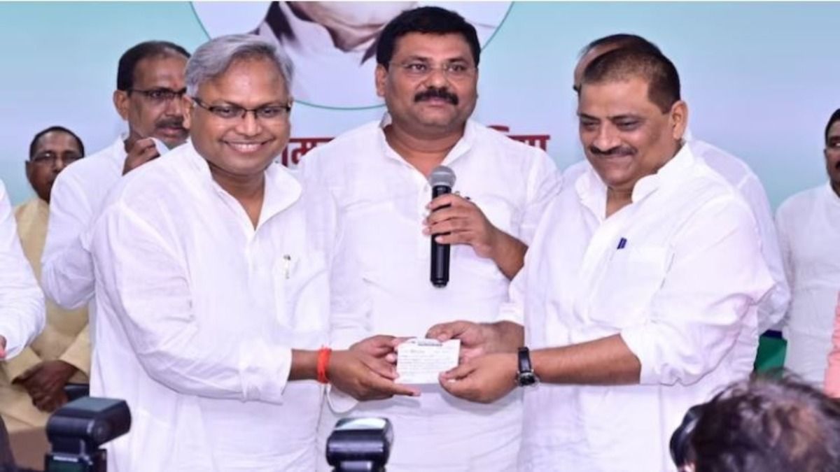 मनीष वर्मा की हो सकती है बिहार कैबिनेट में एंट्री, जानिए कैसे ये IAS अधिकारी बन गया नीतीश का खास? bihar_politics