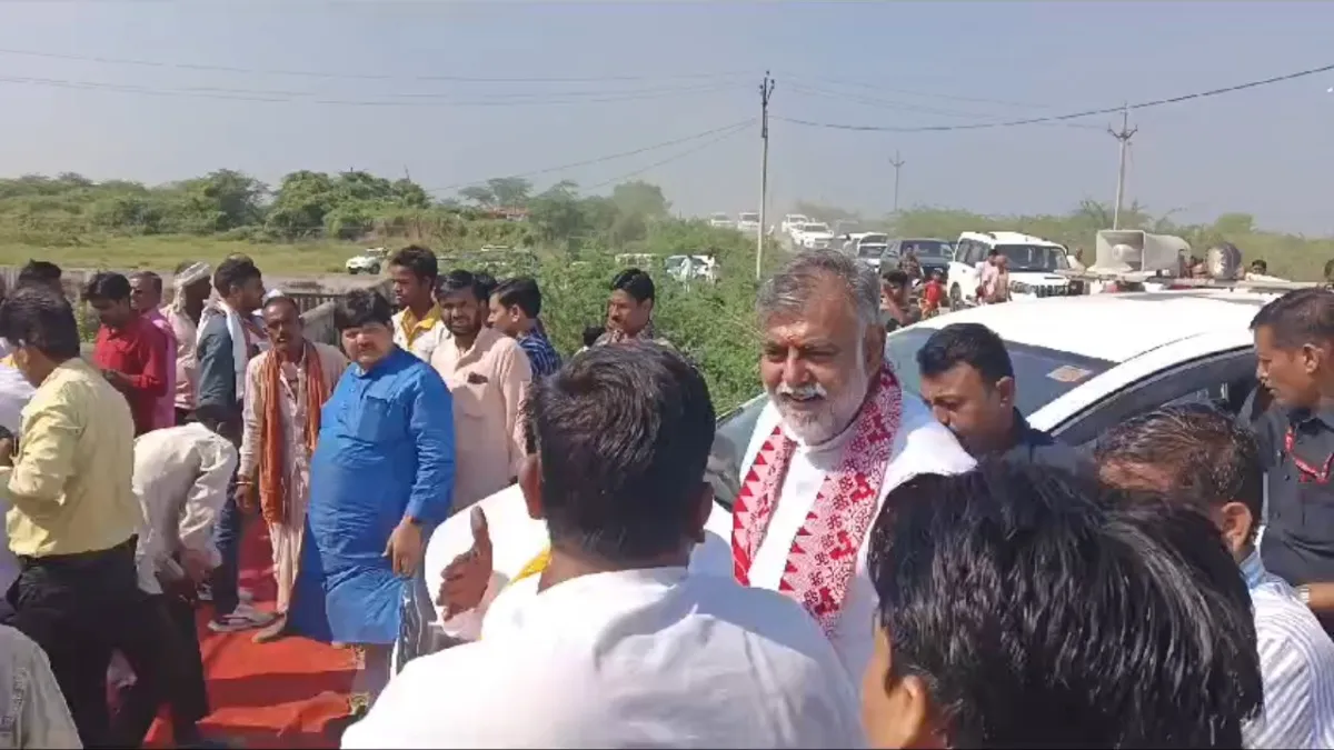 Madhya Pradesh Panchayat Minister Prahlad Patel
