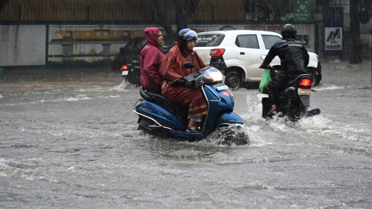 मध्यप्रदेश में एक बार फिर से मानसून हुआ मेहरबान, मौसम विभाग ने जारी किया भारी बारिश का अलर्ट भारी बारिश का अलर्ट