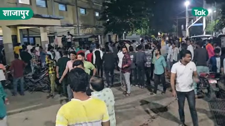 मध्यप्रदेश के शाजापुर में दो पक्षों में हो गया बड़ा विवाद, एक युवक की मौत के बाद इलाके में तनाव Shajapur Maxi controversy