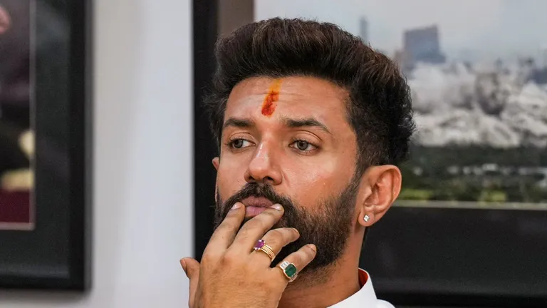 चिराग पासवान ने क्यों कही मंत्री पद पर लात मारने की बात, दोहराएंगे 2020 वाली कहानी? समझिए NewsTak