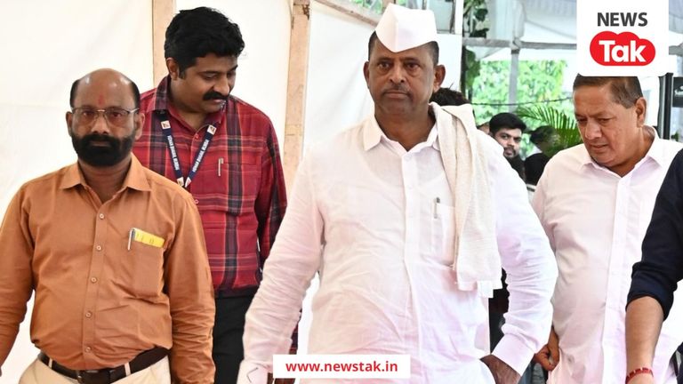 CM शिंदे से मिलकर डिप्टी स्पीकर नरहरि झिरवाल ने मंत्रालय की बिल्डिंग से लगा दी छलांग, बड़ी वजह आई सामने NewsTak