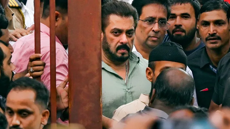 बाबा सिद्दीकी मर्डर के बाद सलमान खान की फैमिली का पहला रिएक्शन, अरबाज बोले- मुश्किल दौर में.. NewsTak