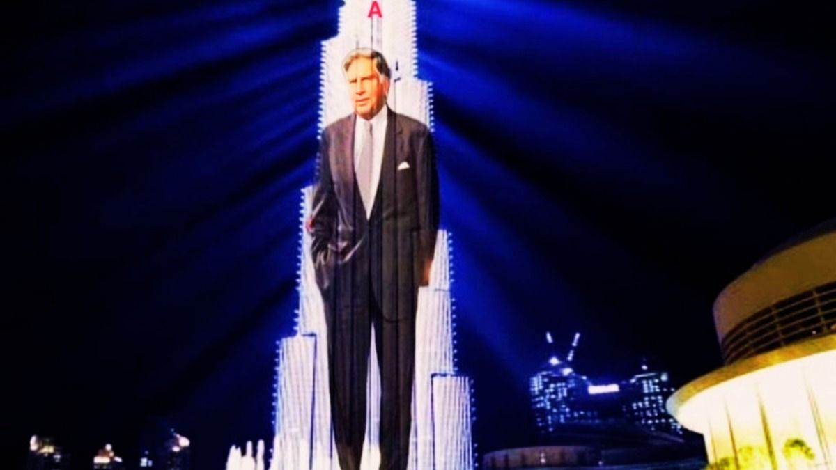 बुर्ज खलीफा में मिला रतन टाटा को सम्मान.