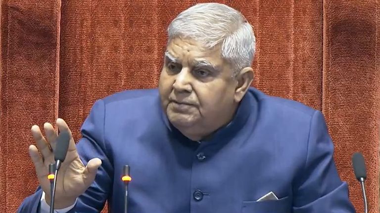 राज्यसभा में कांग्रेस सांसद की बेंच पर मिली नोटों की गड्डी, अभिषेक सिंघवी बोले- मैं सिर्फ एक नोट लेकर जाता हूं Rajya Sabha Chairman Jagdeep Dhankhar