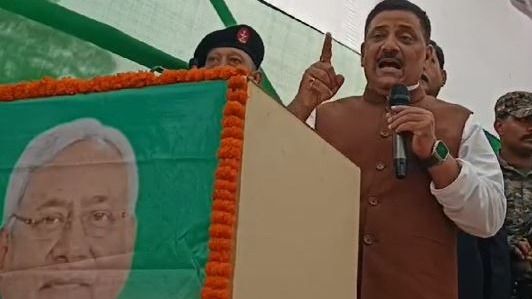 'नीतीश कुमार को जो वोट नहीं देते हैं, इस बार...' इशारों-इशारों में ये क्या बोल गए संजय झा? NewsTak