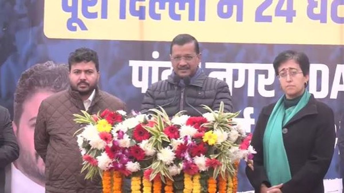 दिल्ली में नहीं लागू हैं 'संजीवनी' और 'महिला सम्मान योजना', प्रशासन ने खोली AAP की पोल? Delhi