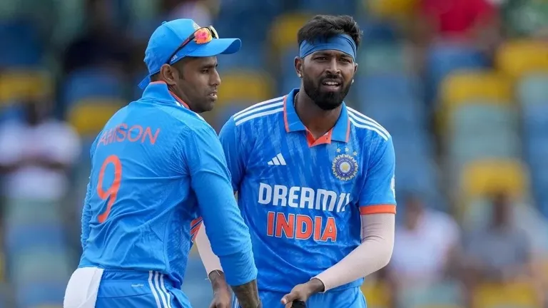 IND vs ENG: टी20 सीरीज के लिए टीम का ऐलान, ऋषभ पंत को झटका, ये 5 खिलाड़ी टीम से बाहर surya