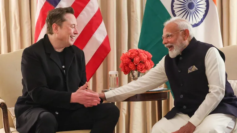 एलन मस्क ने भारत में निकाली बंपर नौकरियां, Tesla में इन पदों पर हो रही हायरिंग NewsTak