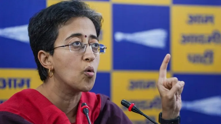 दिल्ली में नेता प्रतिपक्ष होंगी पूर्व सीएम आतिशी, AAP विधायक दल की बैठक में फैसला NewsTak