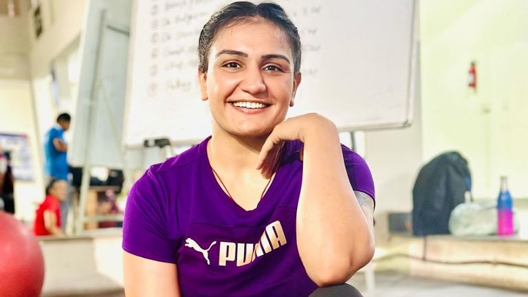 पति बोले स्वीटी ने चाकू मारा, सिर फोड़ा, स्वीटी की मां ने भी किए चौंकाने वाले खुलासे! Sweety