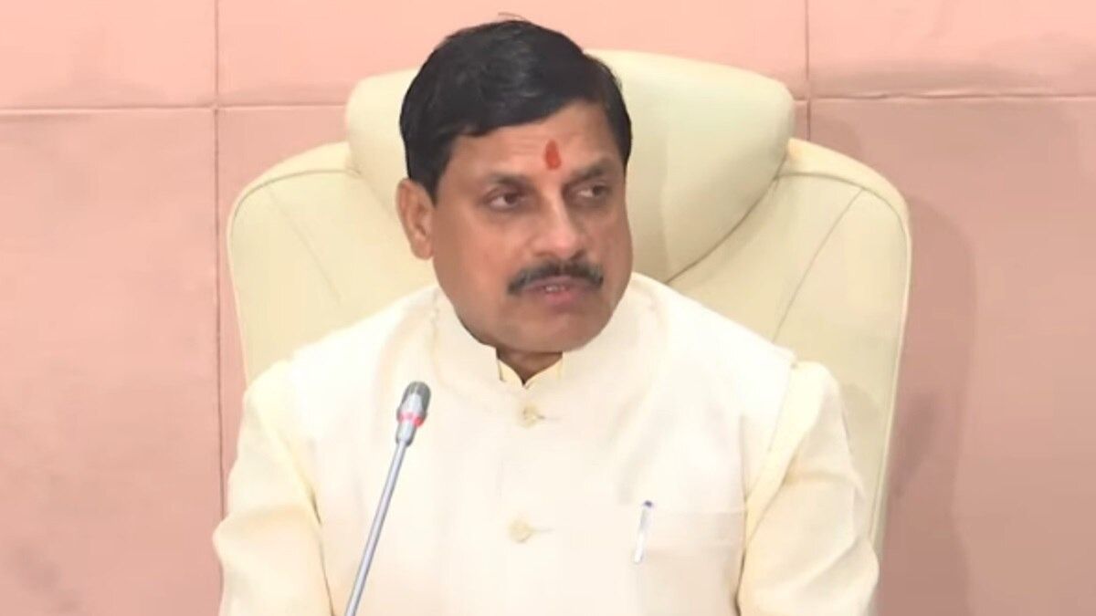 मऊगंज हिंसा में जान गंवाने वाले ASI रामचरण गौतम के परिवार के लिए CM ने किया बड़ा ऐलान NewsTak