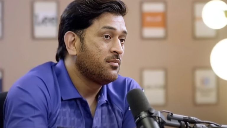 पॉडकास्ट में MS Dhoni ने जो कहा, वो सुनकर हेटर्स को लगा बड़ा झटका! फैंस भी हुए हैरान तस्वीर: स्क्रीनग्रैब