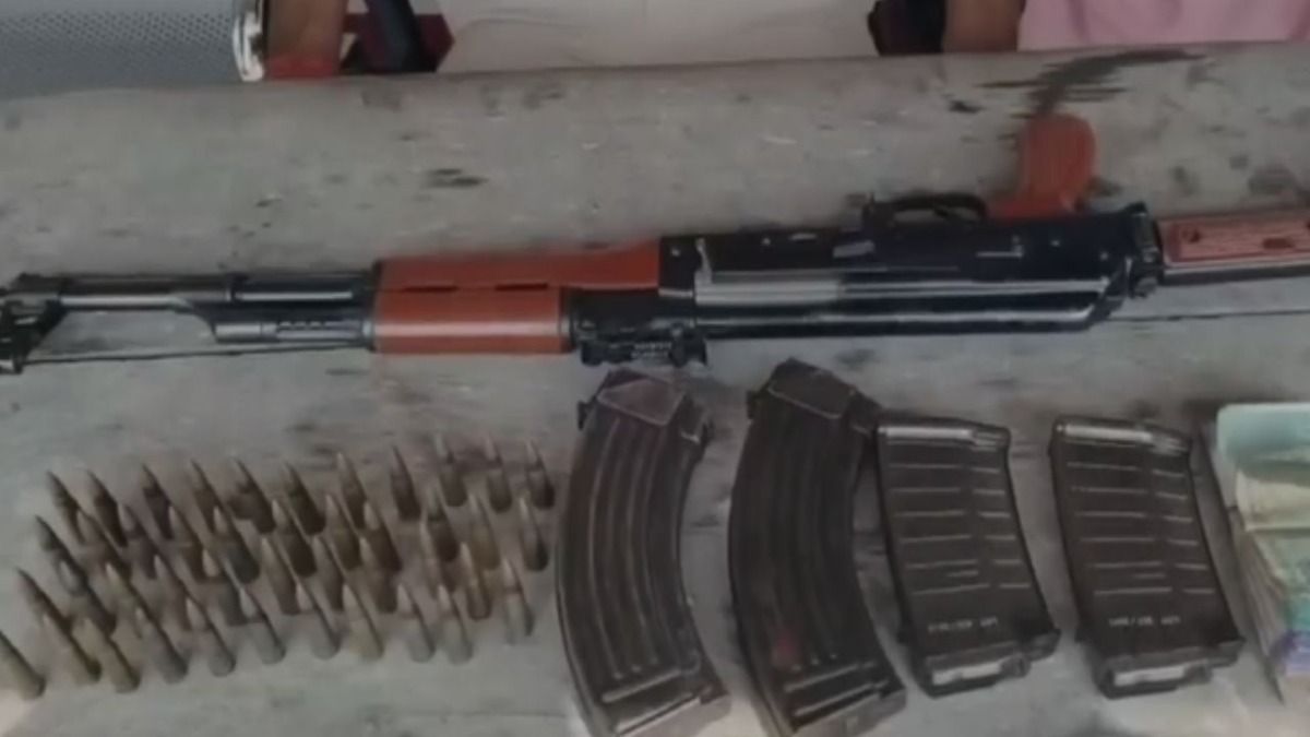 आरा में मुखिया के घर में मिला AK-47, मामला सामने आते ही चौंके लोग NewsTak